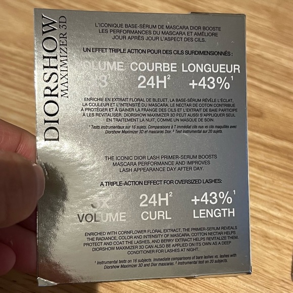 Dior Diorshow Maximizer 3D Base-Serum Mascara and 24H Wear Buildable Mascara Set - Picture 3 of 6